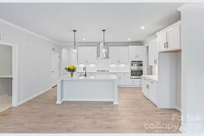 948 Exeter Drive, Sherrills Ford, NC 28673 - Photo 10