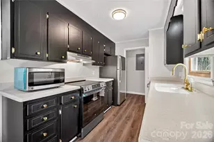 1919 Oak Hollow Rd, Gastonia, NC 28054 - Photo 14