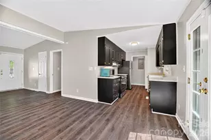 1919 Oak Hollow Rd, Gastonia, NC 28054 - Photo 8