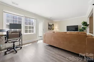 8033 Regent Park Ln, Charlotte, NC 28210 - Photo 10