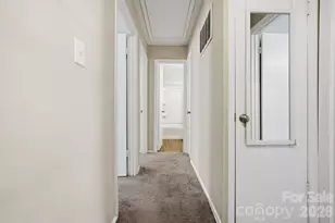 8033 Regent Park Ln, Charlotte, NC 28210 - Photo 12