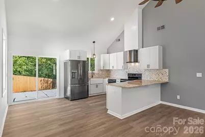 514 N Mulberry Street, Cherryville, NC 28021 - Photo 22