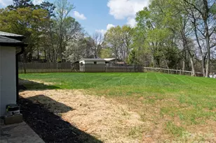 1325 Armstrong Rd, Belmont, NC 28012 - Photo 32