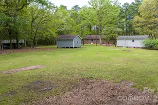 1224 Loop Rd, Hookerton, NC 28538 - Photo 2