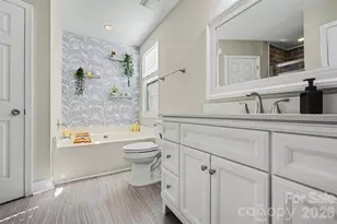 9113 Shenington Pl, Charlotte, NC 28216 - Photo 16