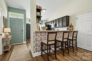 9113 Shenington Pl, Charlotte, NC 28216 - Photo 8