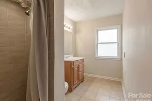 1211 Yuma St, Charlotte, NC 28213 - Photo 14