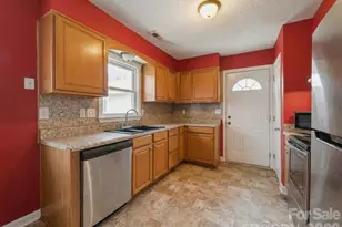 1211 Yuma St, Charlotte, NC 28213 - Photo 6