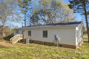 1123 Dallas Stanley Hwy, Dallas, NC 28034 - Photo 32