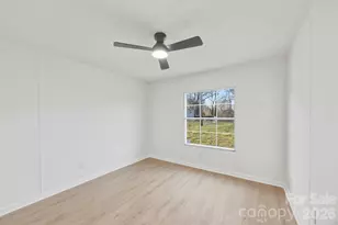 1123 Dallas Stanley Hwy, Dallas, NC 28034 - Photo 20