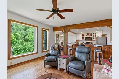 61 Creekside Way #G201, Burnsville, NC 28714 - Photo 8