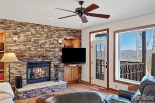 61 Creekside Wy, Burnsville, NC 28714 - Photo 1