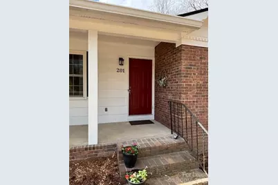 201 Camellia Way, Hendersonville, NC 28739 - Photo 2