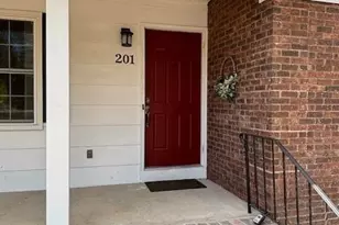 201 Camellia Way, Hendersonville, NC 28739 - Photo 2