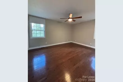 201 Camellia Way, Hendersonville, NC 28739 - Photo 18