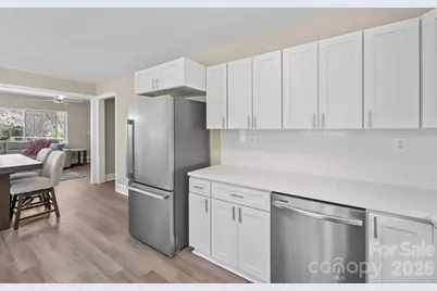 5000 Hoover Drive, Charlotte, NC 28269 - Photo 14