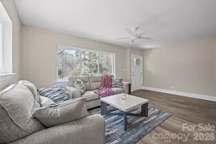 5000 Hoover Dr, Charlotte, NC 28269 - Photo 6