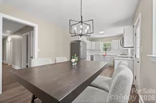 5000 Hoover Dr, Charlotte, NC 28269 - Photo 12