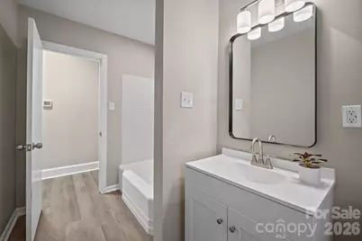 5000 Hoover Drive, Charlotte, NC 28269 - Photo 34