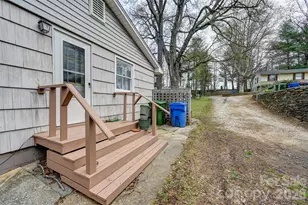 297 White Pine Dr, Asheville, NC 28805 - Photo 26