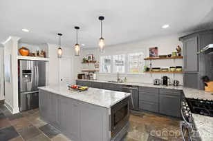 2309 Commonwealth Ave, Charlotte, NC 28205 - Photo 14