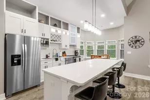 2002 Pln Fld Dr, Bessemer City, NC 28016 - Photo 10