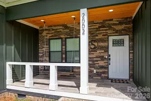 2002 Pln Fld Dr, Bessemer City, NC 28016 - Photo 4