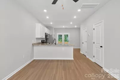 1292 Hargrove Avenue, Gastonia, NC 28052 - Photo 4