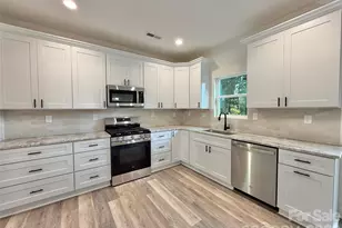 2902 Sweetgrass Ln, Monroe, NC 28112 - Photo 8