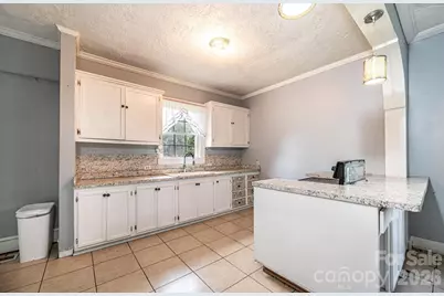 201 Newland Place NW, Lenoir, NC 28645 - Photo 10