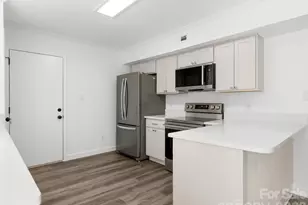 6223 Whitewater Dr, Charlotte, NC 28214 - Photo 12