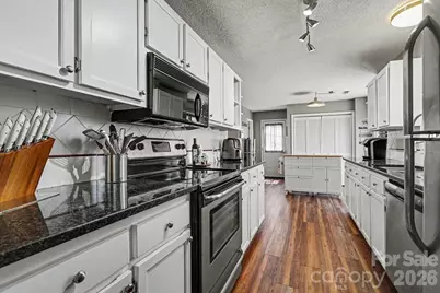 2724 Artesian Court, Charlotte, NC 28270 - Photo 8