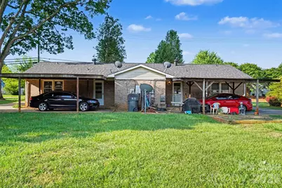 6100/6102 Pleasant Grove Road, Charlotte, NC 28216 - Photo 16