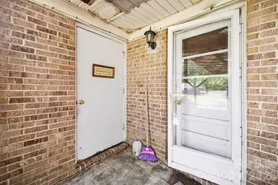 6100/6102 Pleasant Grove Road, Charlotte, NC 28216 - Photo 28