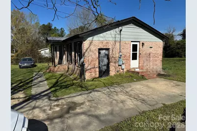 1180 W Wall Street, Wadesboro, NC 28170 - Photo 2