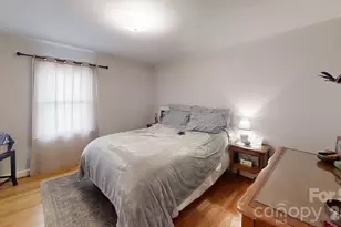 719 Oakland St, Hendersonville, NC 28791 - Photo 18