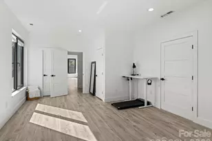 1026 Hillside Ridge Rd, Candler, NC 28715 - Photo 24