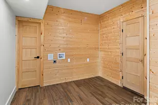 1026 Hillside Ridge Rd, Candler, NC 28715 - Photo 38