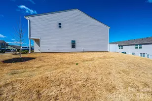 1901 Prosperity Dr, Newton, NC 28658 - Photo 4