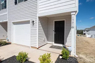 1901 Prosperity Dr, Newton, NC 28658 - Photo 6