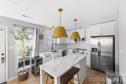 3924 Mohawk Court, Charlotte, NC 28215 - Photo 4