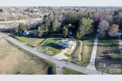 313 Arrowood Street SE, Lenoir, NC 28645 - Photo 18