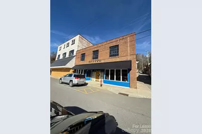 127 Locust Street, Spruce Pine, NC 28777 - Photo 1