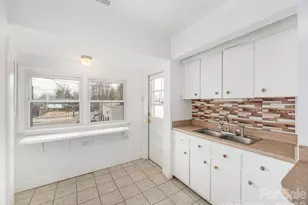 15 Louisiana Ave, Asheville, NC 28806 - Photo 8