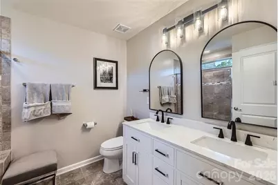 1727 Evergreen Drive, Charlotte, NC 28208 - Photo 12