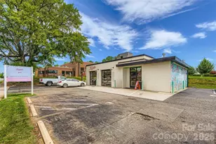 1727 Evergreen Dr, Charlotte, NC 28208 - Photo 22