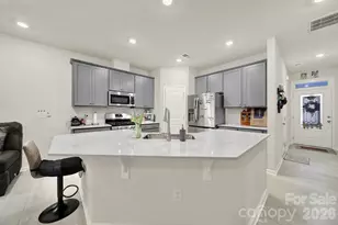 6009 Chelsea Oaks Rdg, Fort Mill, SC 29708 - Photo 6