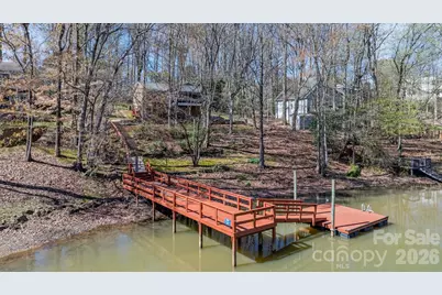 8032 Lakeview Drive, Denver, NC 28037 - Photo 4