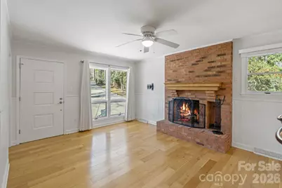 8032 Lakeview Drive, Denver, NC 28037 - Photo 12