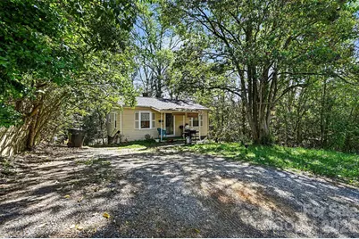 1835 Vinton Street, Charlotte, NC 28216 - Photo 2